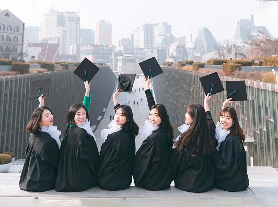 Tổng quan về "chi phí du học Hàn Quốc": Cần bao nhiêu cho hành trình khám phá xứ sở Kim Chi?