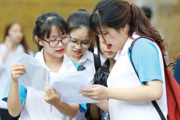 Học Đại học hay Cao đẳng khi du học