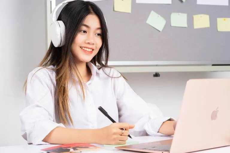 Tại sao "học tiếng Anh để du học" là điều kiện tiên quyết?